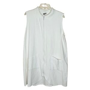 3/$20 ❤️ WEAR Abouts White Knit Jersey Vest US M